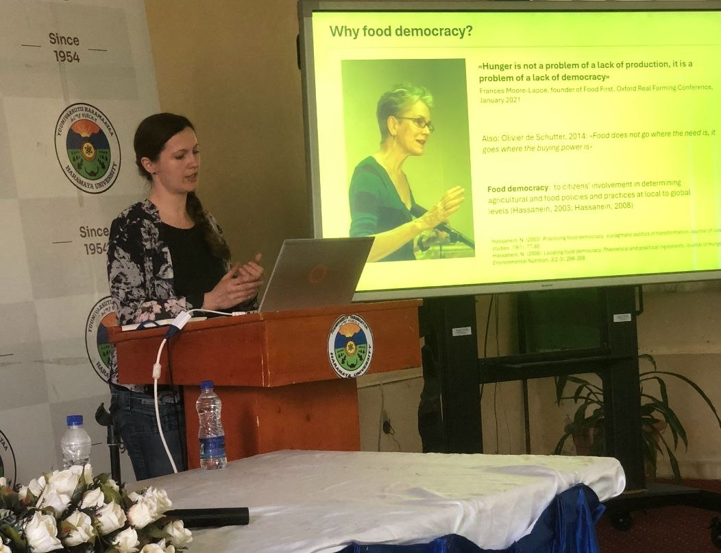 Dr. Johanna Jacobi at Presentation