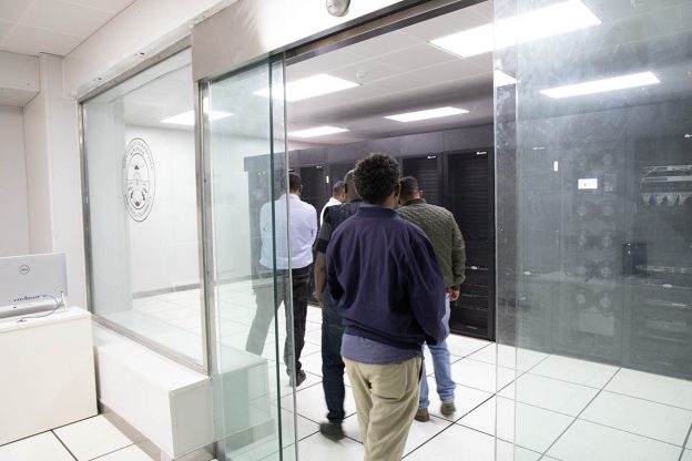 Visitor at HU Data Centers Visitor at HU Data Centers