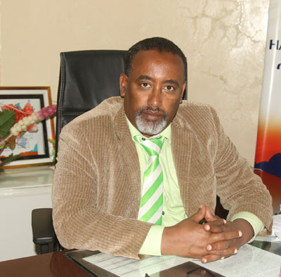 Dr Jeylan walye Proffessor