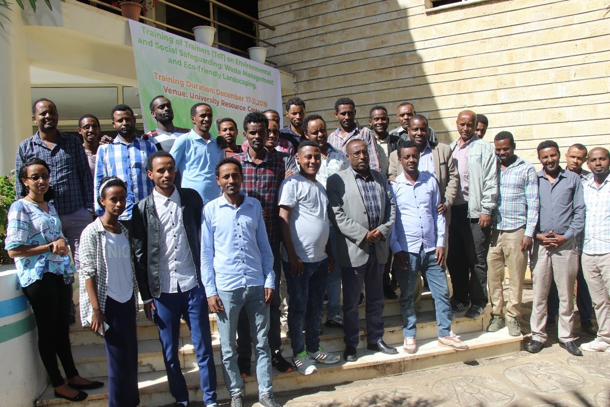 Africa Center of Excellence for Climate Smart Agriculture and Biodiversity Conservation     (ACE Climate SABC) Conducted Training of Trainers (TOT) on Integrated Waste Management and Eco-friendly Landscaping