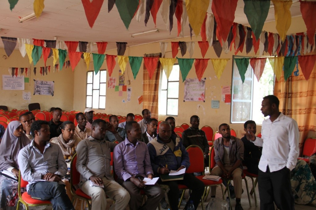 Haramaya University’s Research and Extension wing organized a two-day training on 24 and 25 October 2009 for 35 experts selected from Haramaya District 
