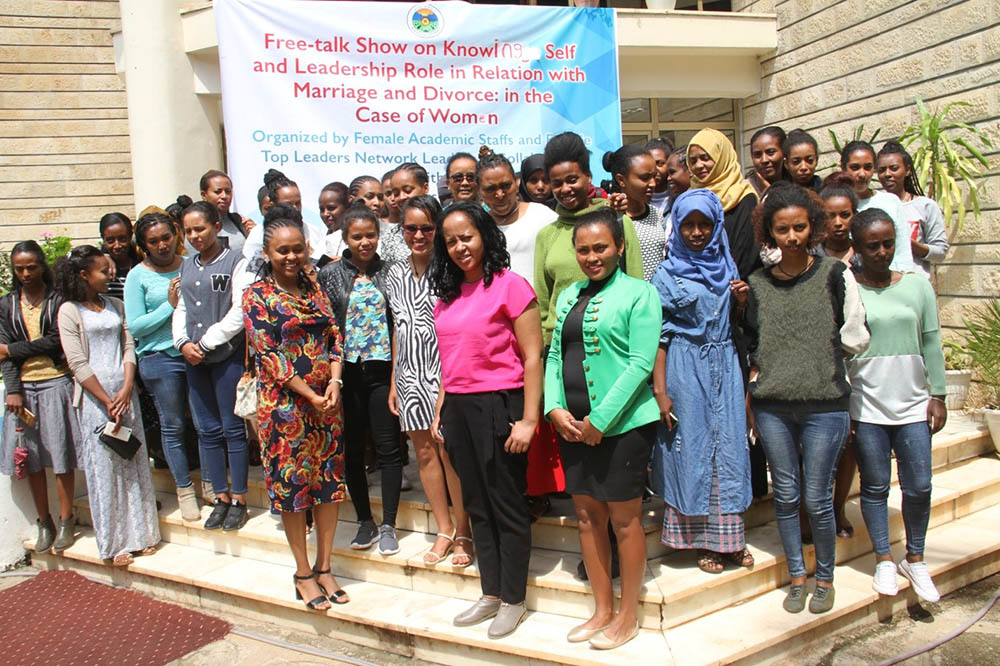 Women’s Free-talk Show participants Joint image