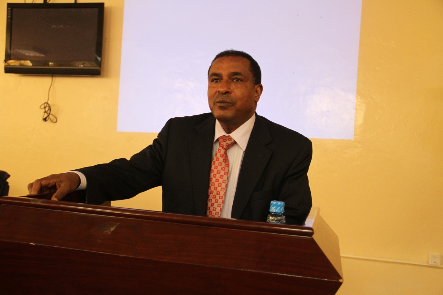 The Office of the Vice President for Academic Affairs at Haramaya University provided capacity-building training to leadership bodies, Professor Chemeda Fininsa in the picture