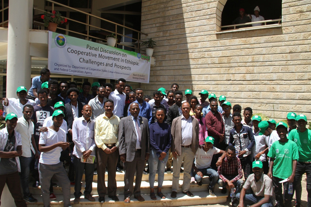 participants group Photo