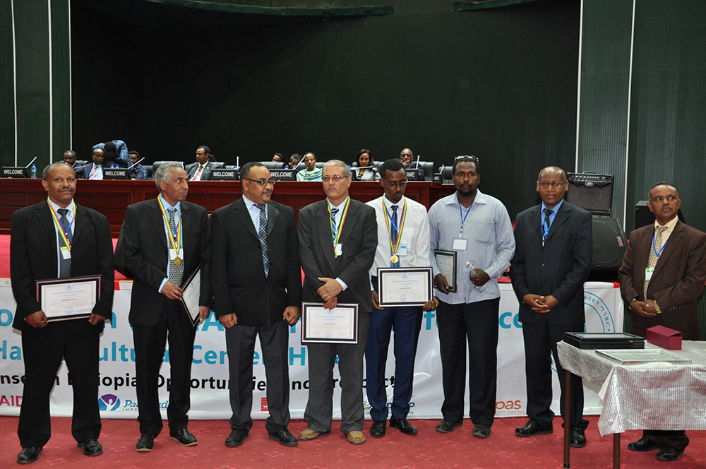 Award and recognition ceremony was held on the first day of the Conference and the Association gave recognition