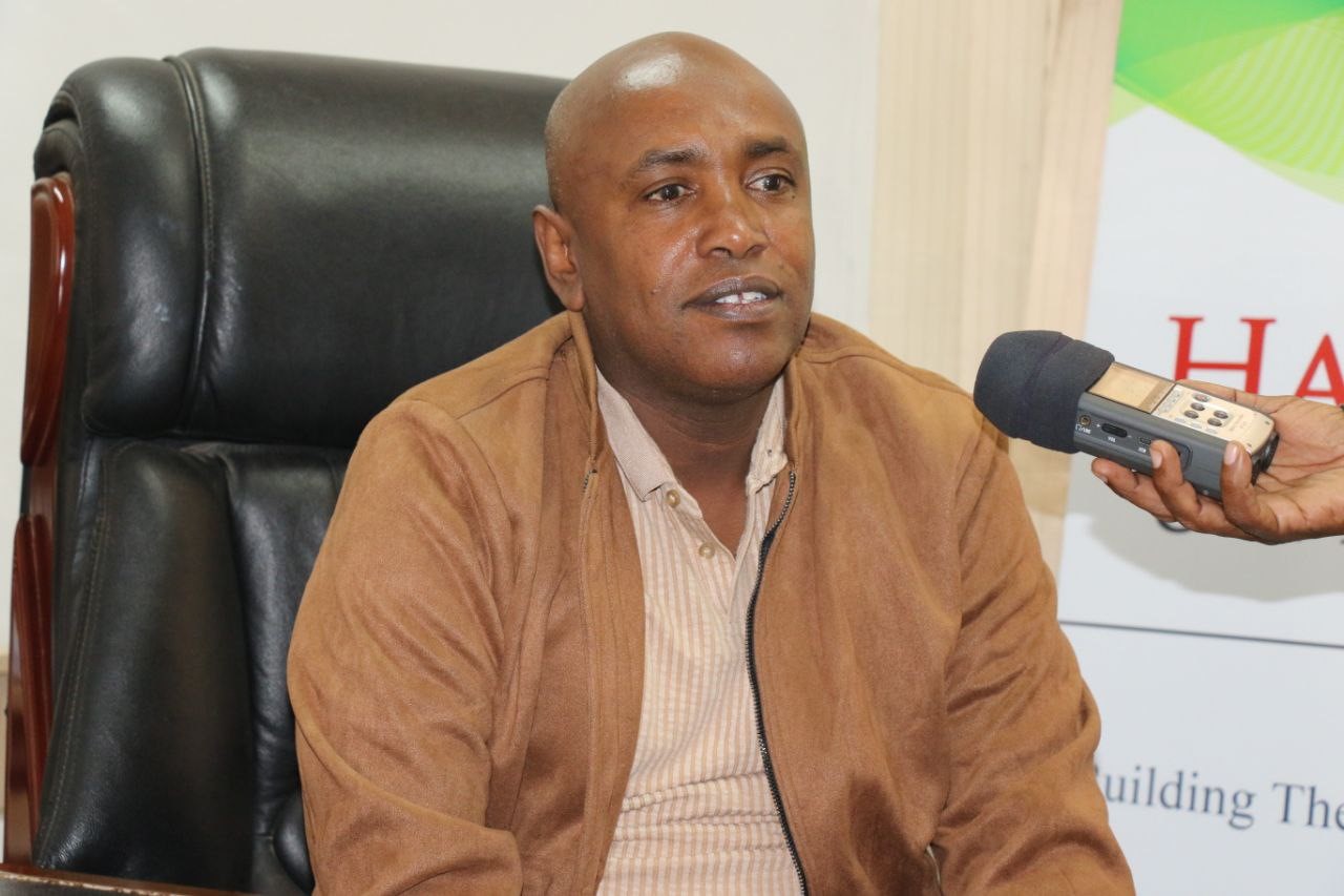 Dr. Yisak Yusuf