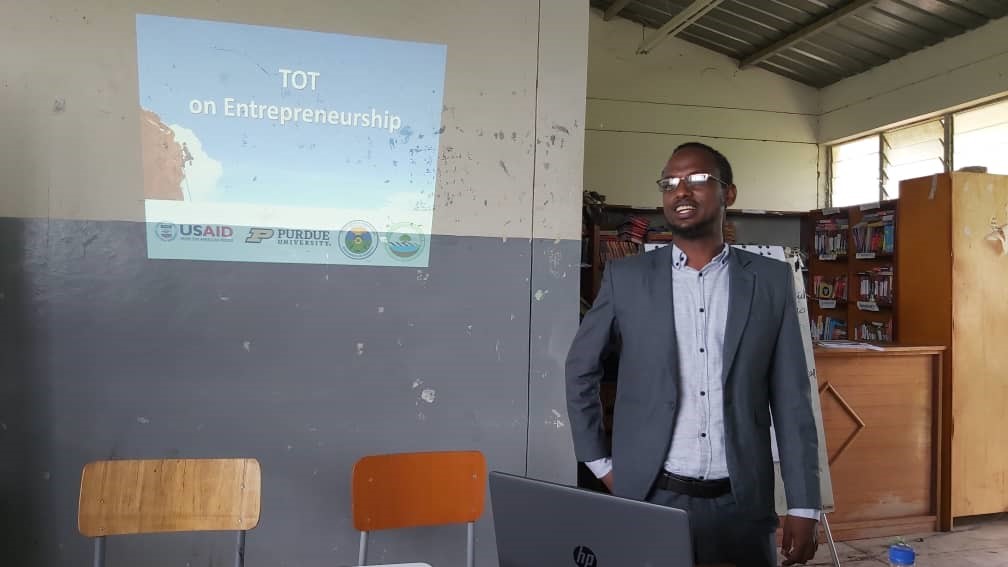 Mr. Mustefa Mohammed, covered the basic concepts of entrepreneurship image