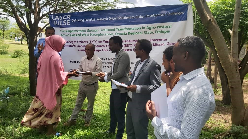 Trainees of laser pulse project were awarded a certificate of recognition image