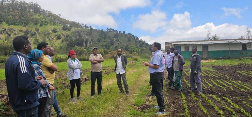 Research Office Team and Researchers Visit Research Stations
