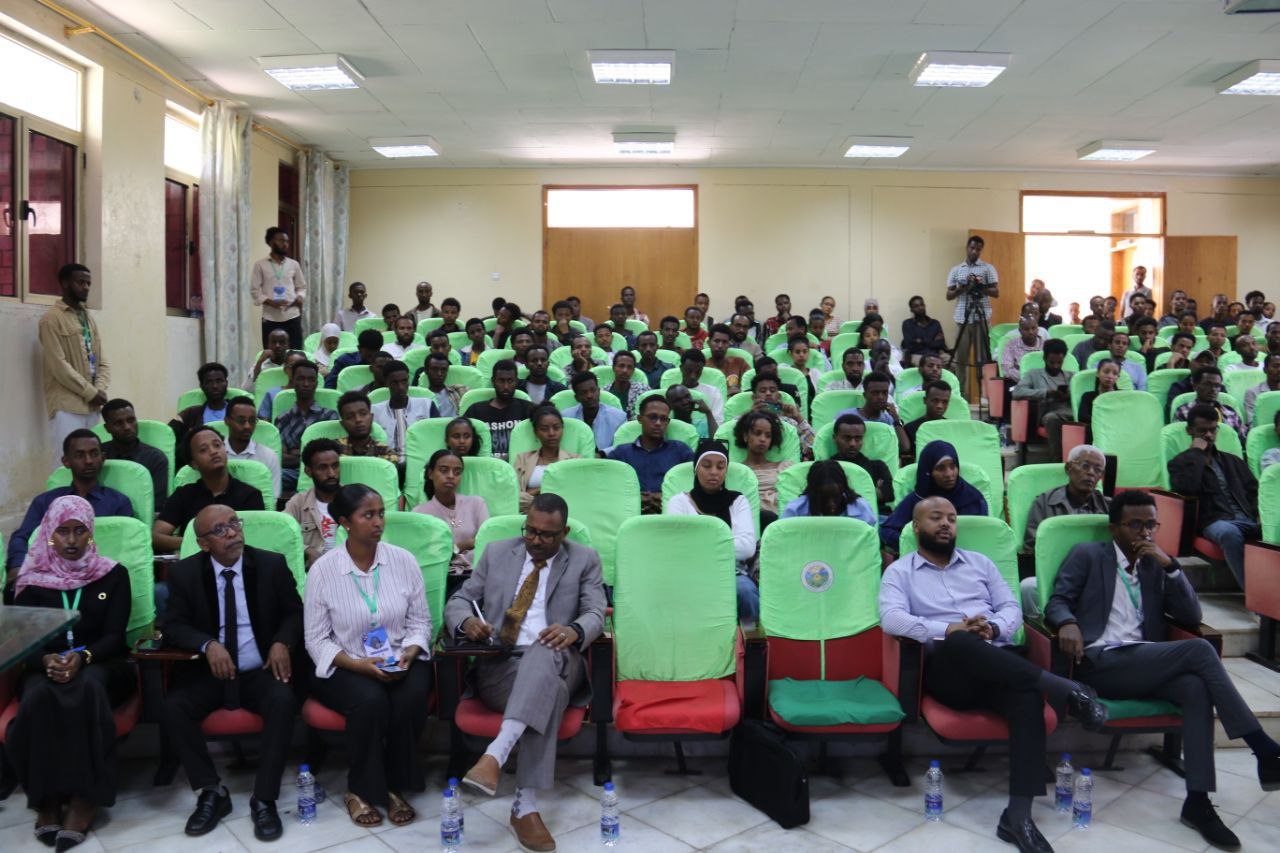 Participants at Haramaya University Hosts Public Lecture on Diplomacy and Foreign Relations