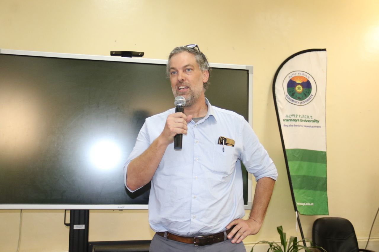 Dr. Richard Wentzil