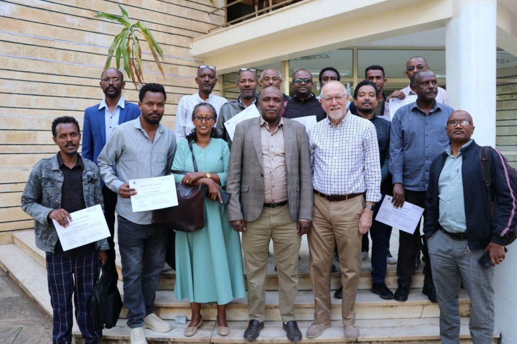 Conducts Training of Trainers on Scientific Writing and Communication Participant group photo