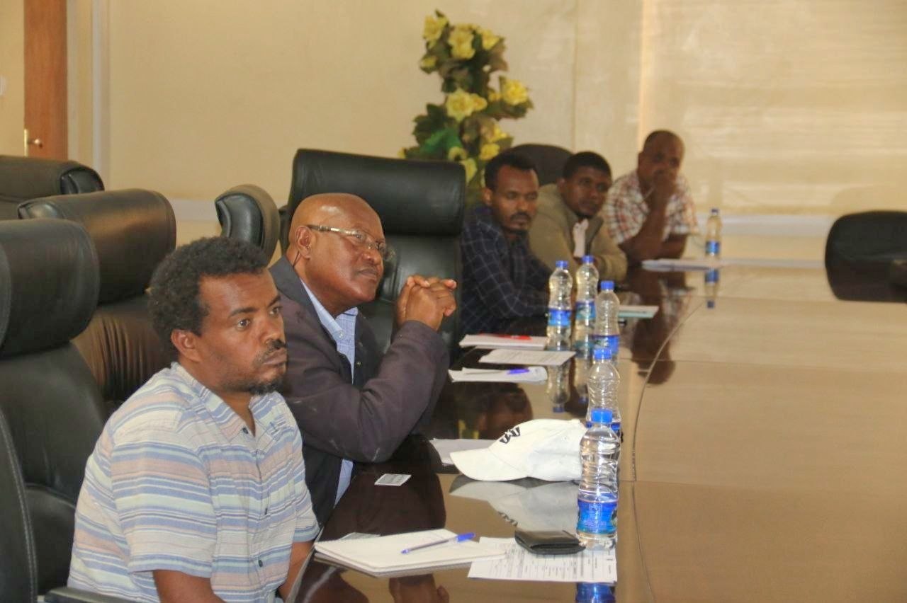 Conducts Grant Writing and Management Training 