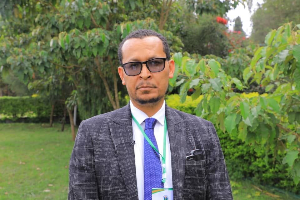 Dr. Awel