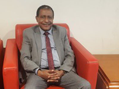 Dr.Emana Getu