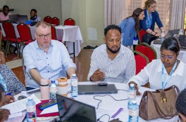 slide Building Workshop and Leadership Forum partiipant