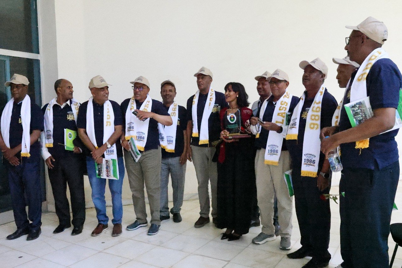 university's graduating class of 1986 after four decades